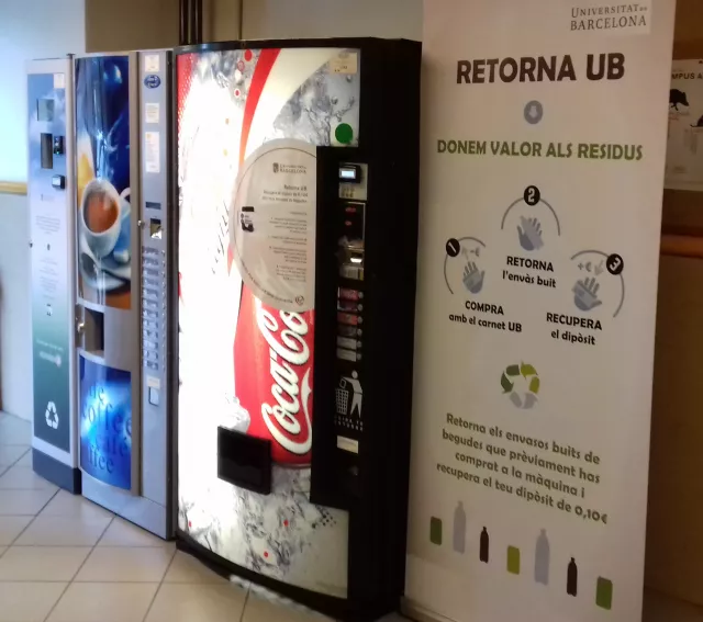 serunion-maquina-reverse-vending-universidad